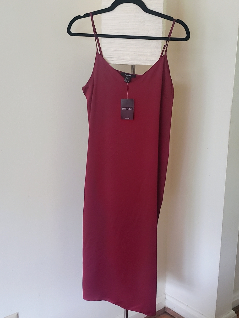 Forever 21 Burgundy Satin Slip Midi Dress Spaghetti Straps Size Large - Picture 2 of 8